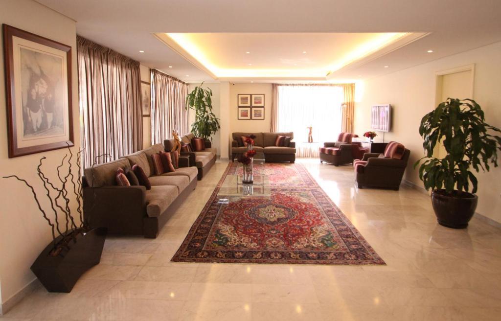 Residence De France Dbayeh Esterno foto